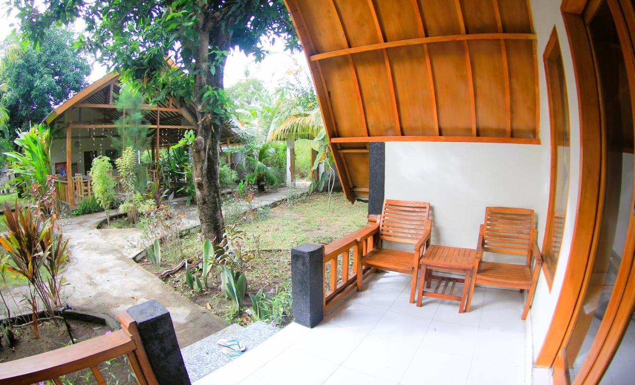 Hotel Florine'S Garden Gili Air Exterior foto